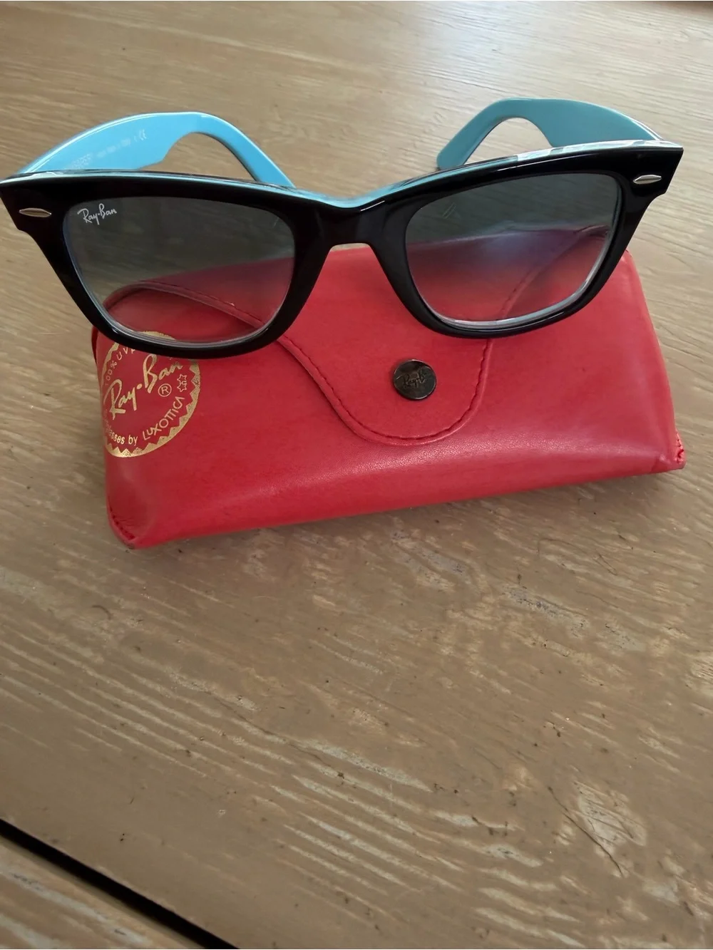 Ray-Ban Black & Blue Wayfarer Sunglasses with Original Case